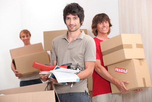 Business storage units in Westdrayton for stock and equipment