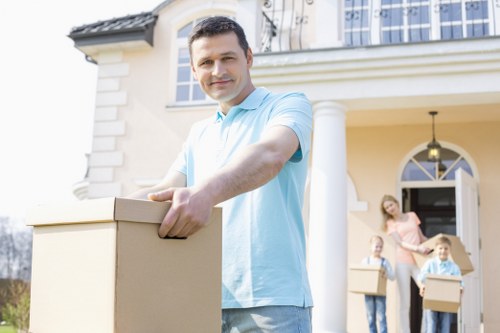 Organized house removals service in Westdrayton
