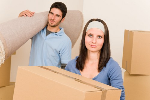 Clean and secure short-term storage facility in Westdrayton